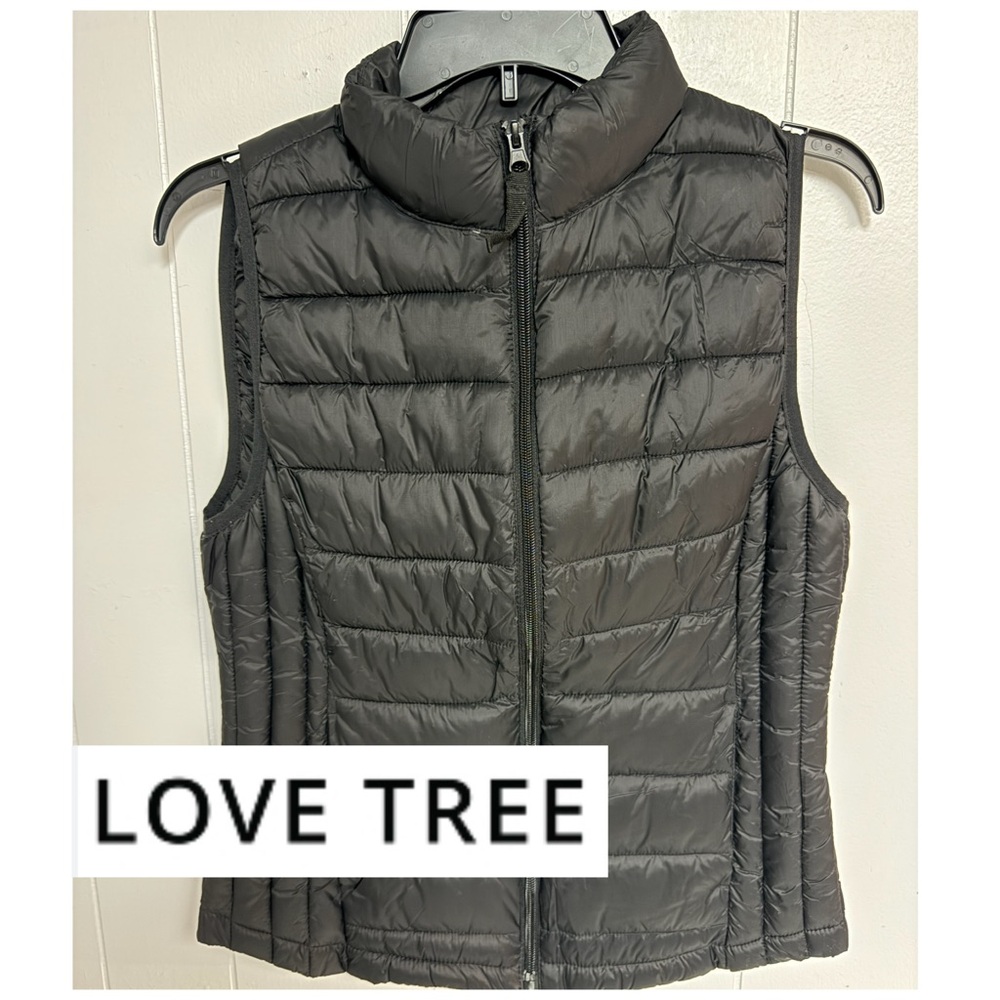 Love Tree Black Quilted Puffer Vest